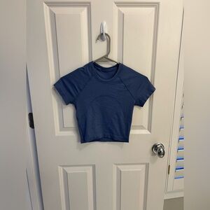 Lululemon Cropped Blue Swiftly Tech